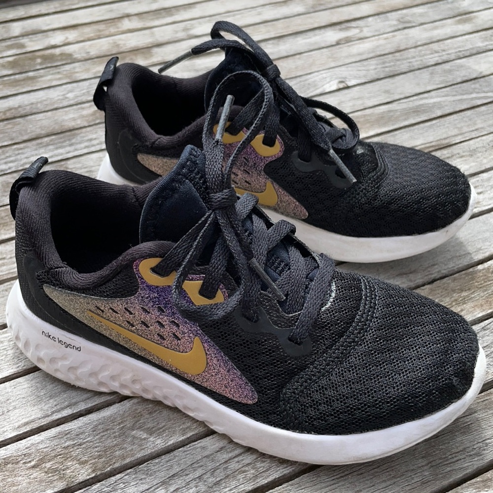 Nike Kids' Grade School Legend React Running Shoes GUC